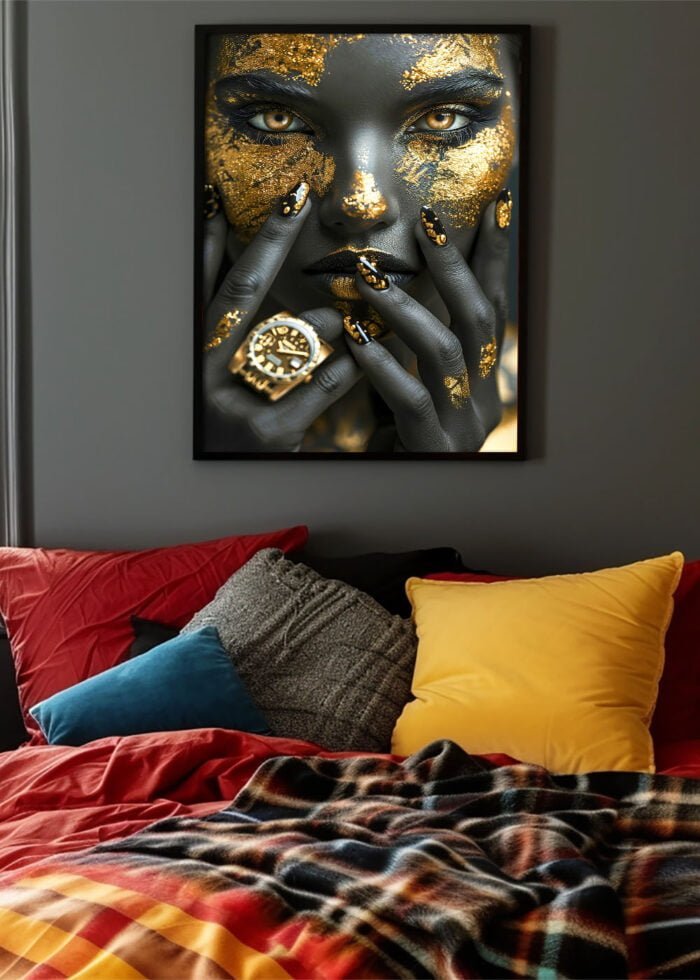 frau schwarz gold poster